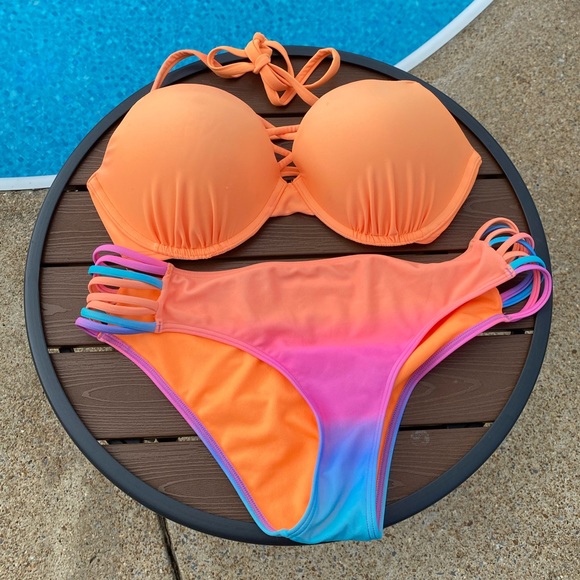 Hollister Other - Hollister Bikini Set